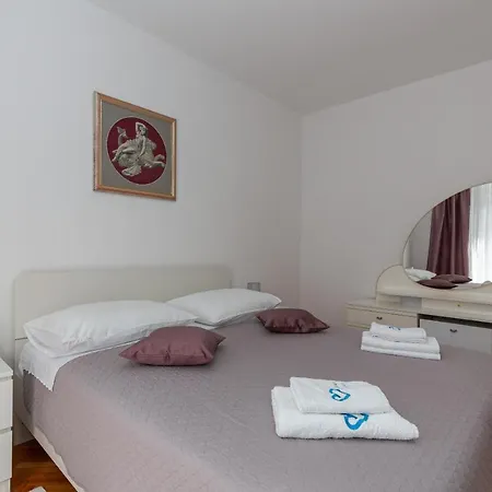 Apartments Tolic Biograd Na Moru Exterior photo