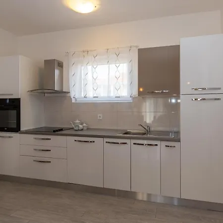 Apartments Tolic Biograd Na Moru Exterior photo